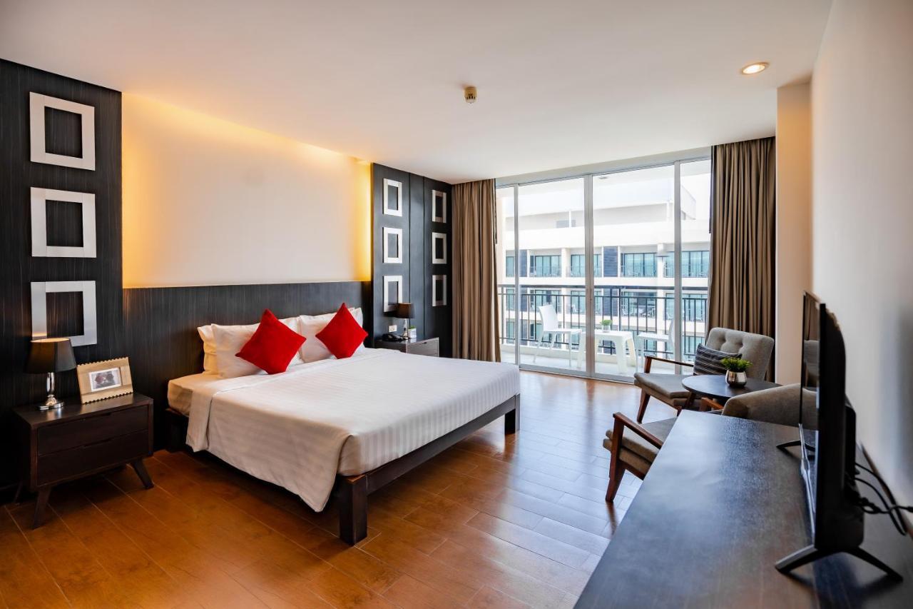 Hotel J Pattaya Eksteriør billede