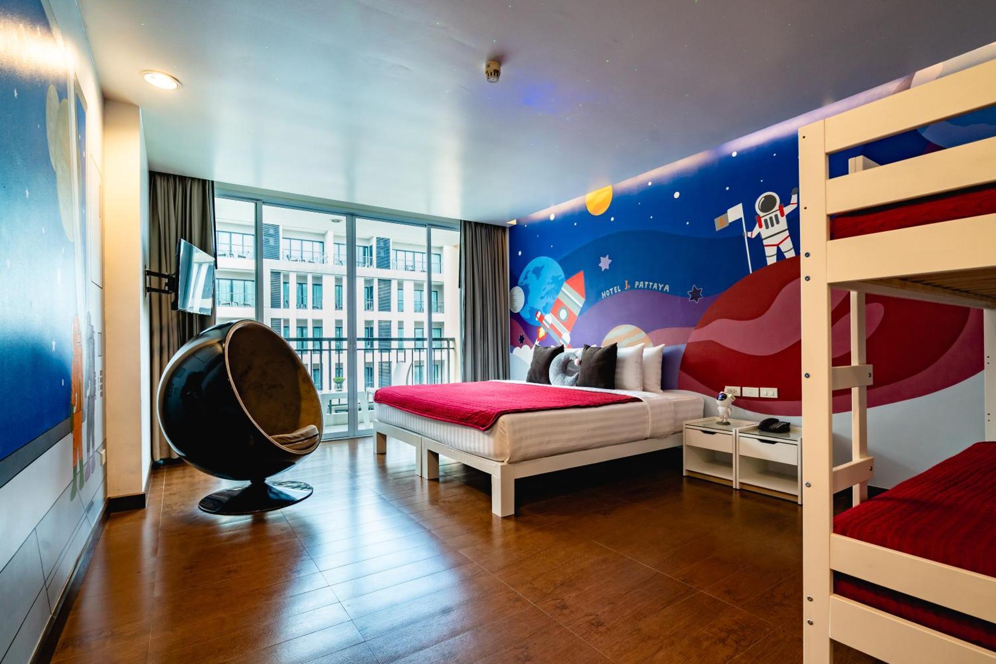 Hotel J Pattaya Eksteriør billede